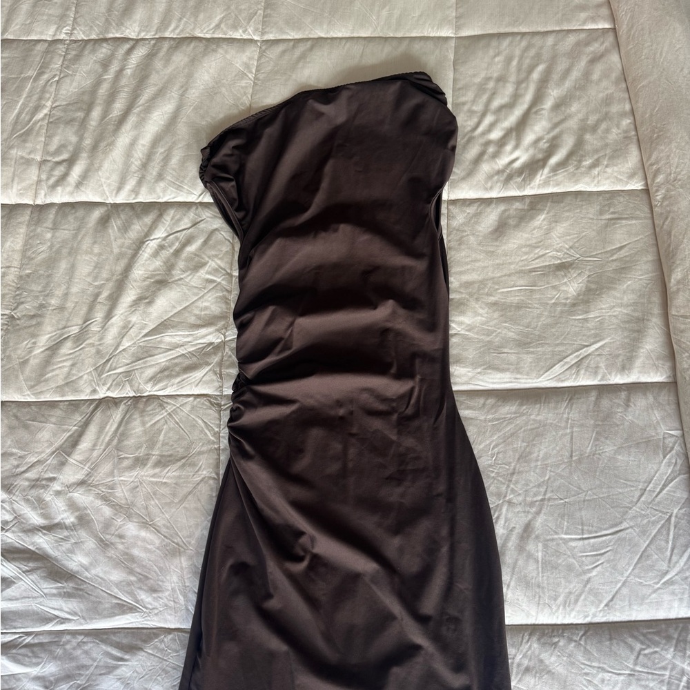 Elegant brown Strapless Dress - Picture 2 of 4